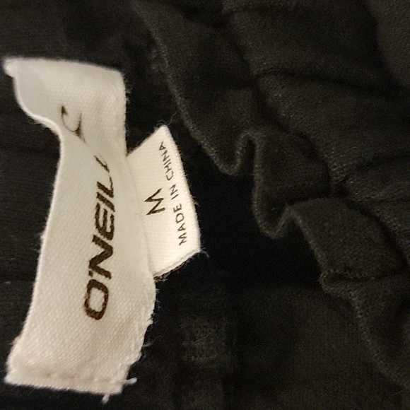 O'NEILL Shorts - Picture 4 of 5